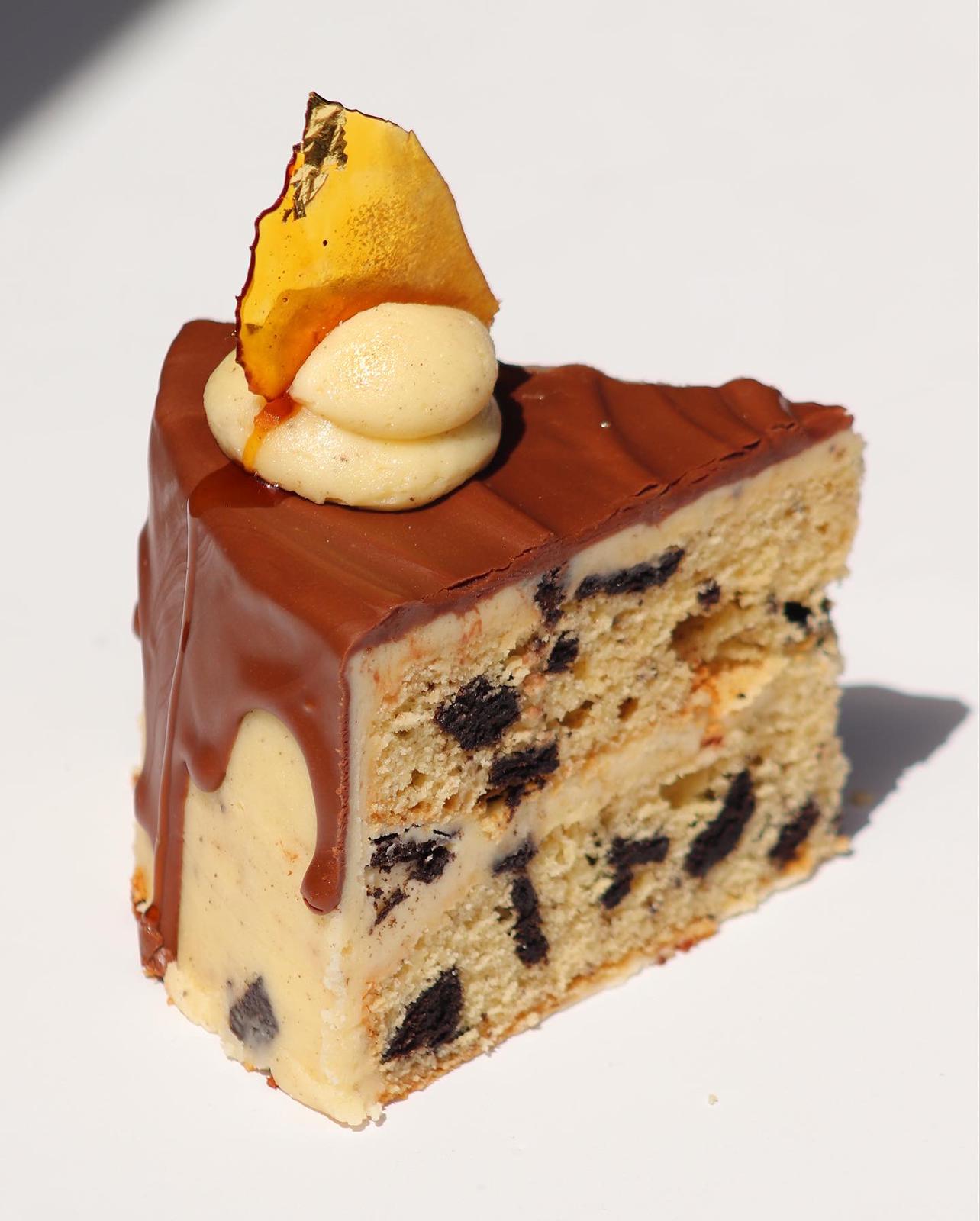 Cookies and Cream Cake