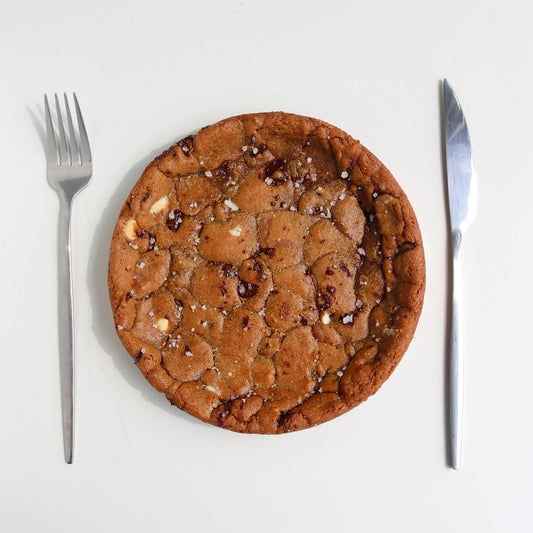 Giant Chocolate Chip Cookie