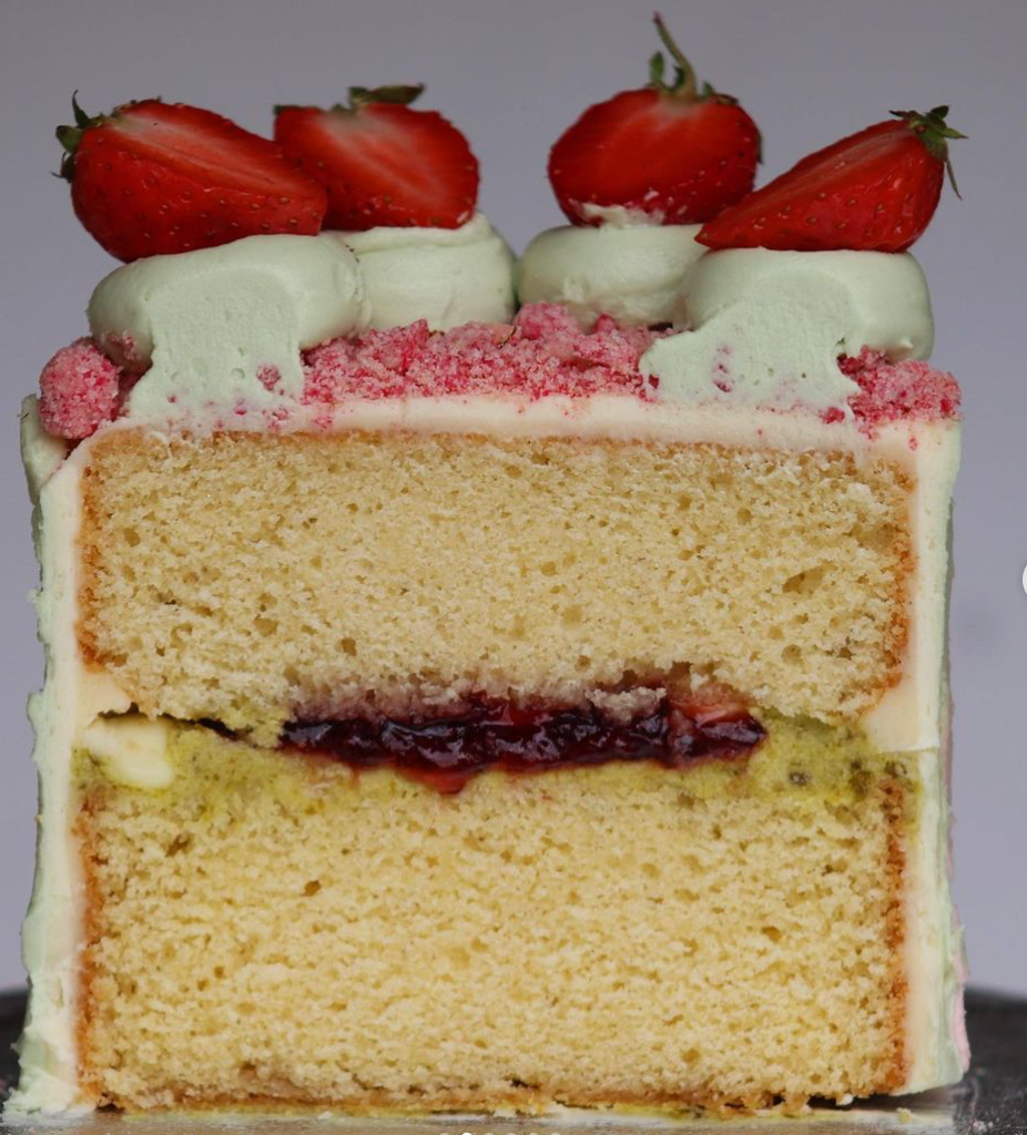 Pistachio, Strawberry and White Chocolate Crunch Cake