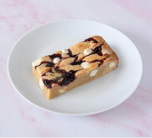 Cherry Bakewell Blondie