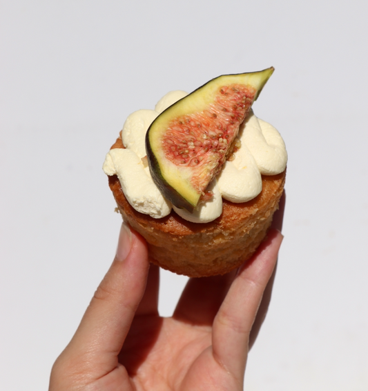 Fig and Almond Mini Cakes