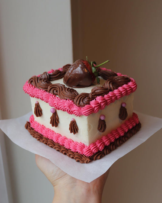 Chocolate Strawberry Lunchbox Cake